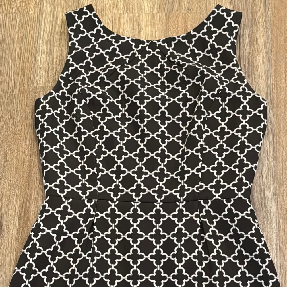 Tahari Black and White Sheath Mini Dress - Picture 2 of 7